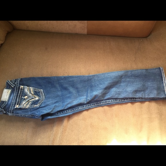 Jeans - Picture 3 of 4
